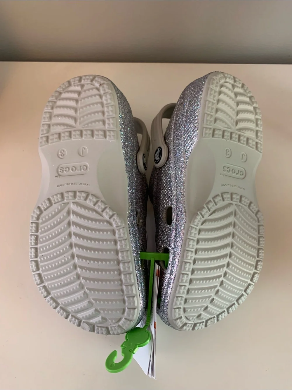 Crocs Kids Baya Clog in Silver Glitter in size 3 Brand New with Tags